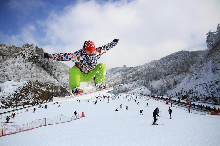 搜索千山温泉滑雪