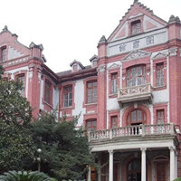 上海交大12031班毕业50年后重聚在母校