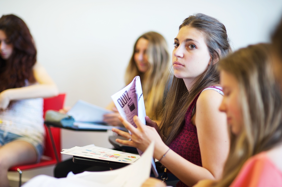 英国牛津剑桥+全英名校游览21天夏令营