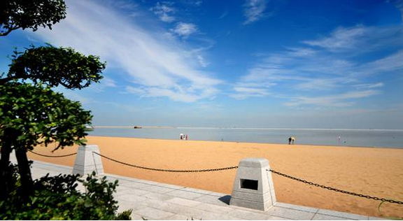 东疆湾人工沙滩 天津滨海新区首个人工沙滩  阳光,沙滩,海岸线,从这里