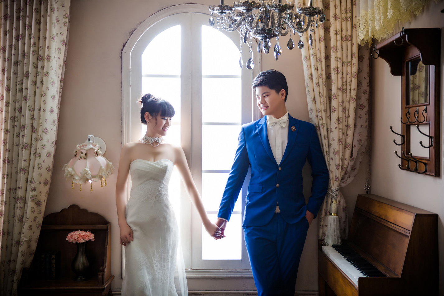 崔帅&袁洋-回门宴_微信微杂志制作软件- 兔展h5作品