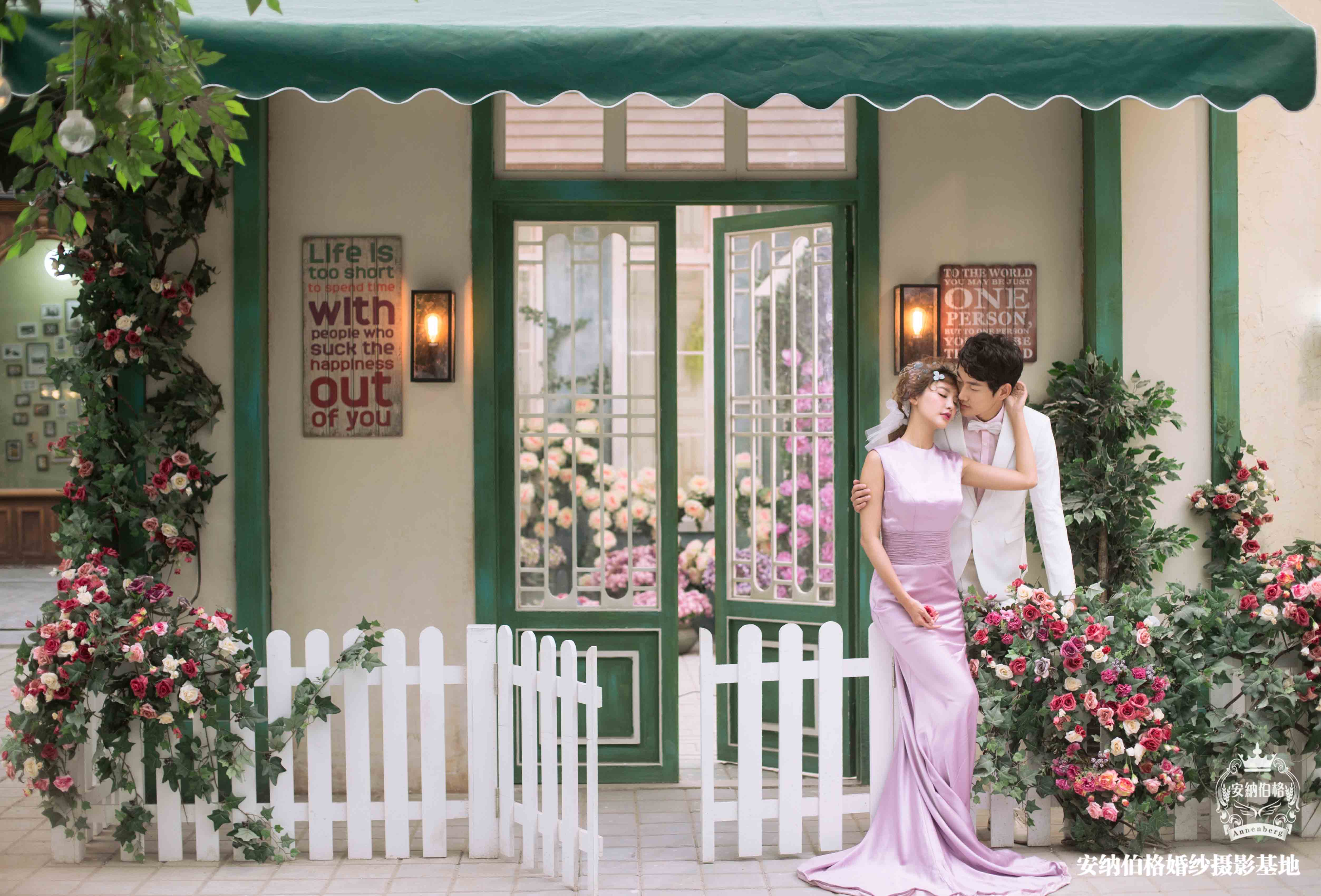 不断更新,不断突破,引领中国婚纱摄影新潮流,中国创作型实景领导者!