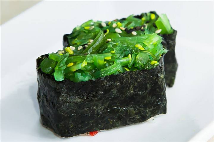 春丽寿司店(信息学院后门)