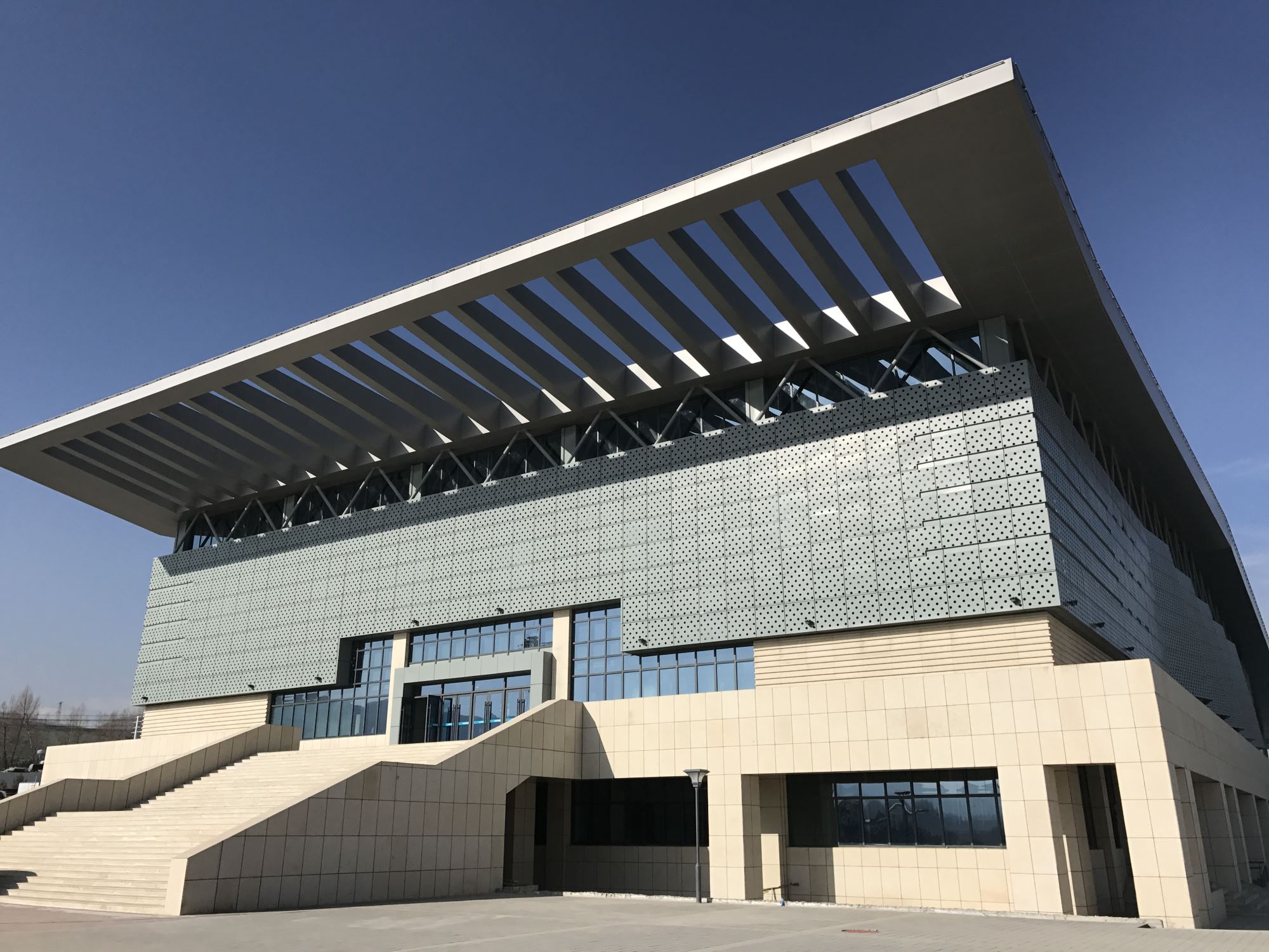 青海师范大学校园图片