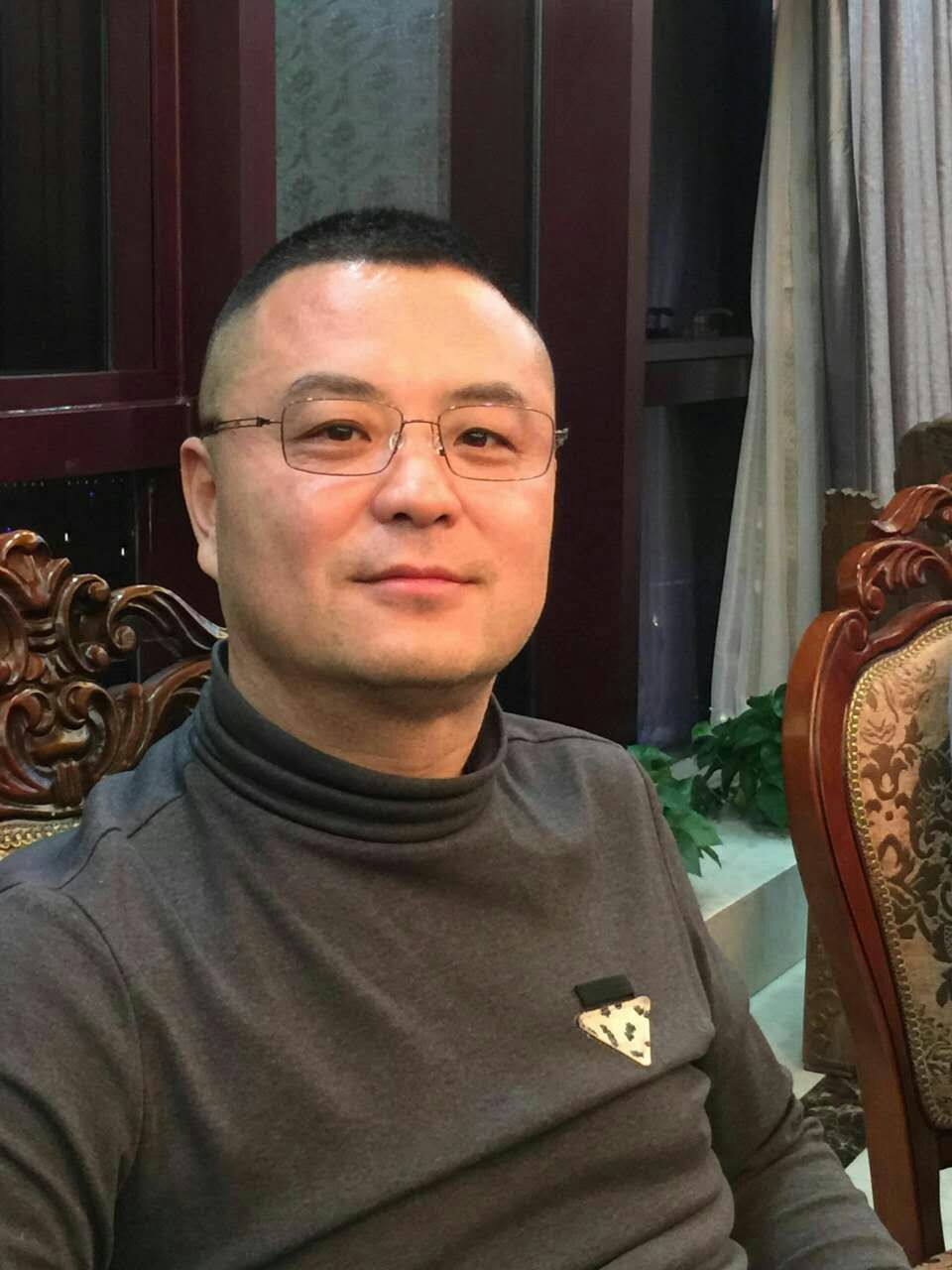 董事长孙强