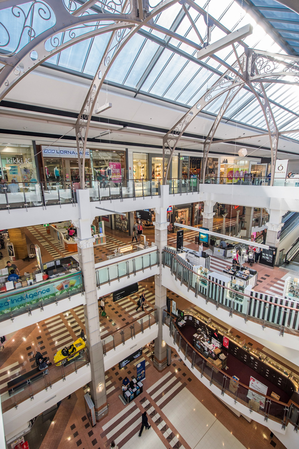 保定钟楼购物广场