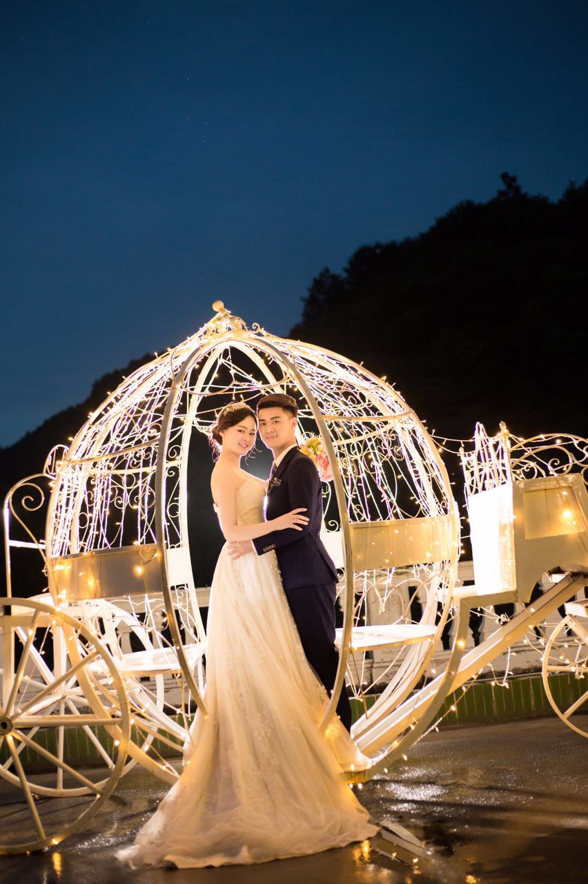 董登福&李纯婚礼请帖