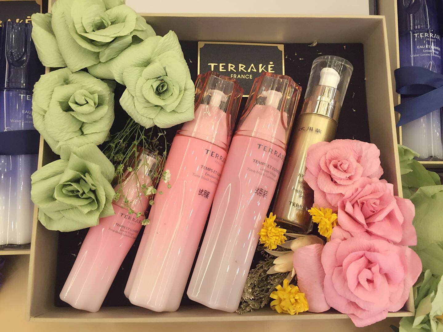 美之颜携手法国天芮年终大回馈